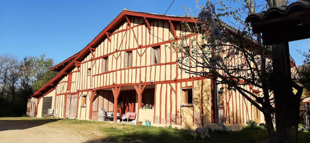 Hotel Arie - Chez Joelle Et Michel Dému Esterno foto