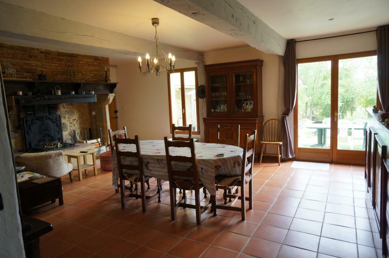 Hotel Arie - Chez Joelle Et Michel Dému Esterno foto