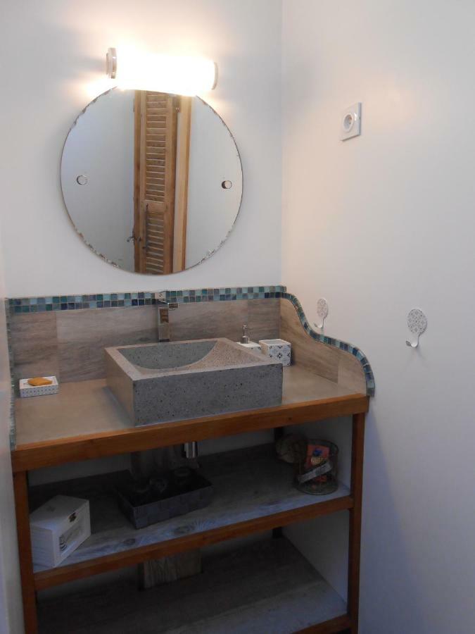 Hotel Arie - Chez Joelle Et Michel Dému Esterno foto